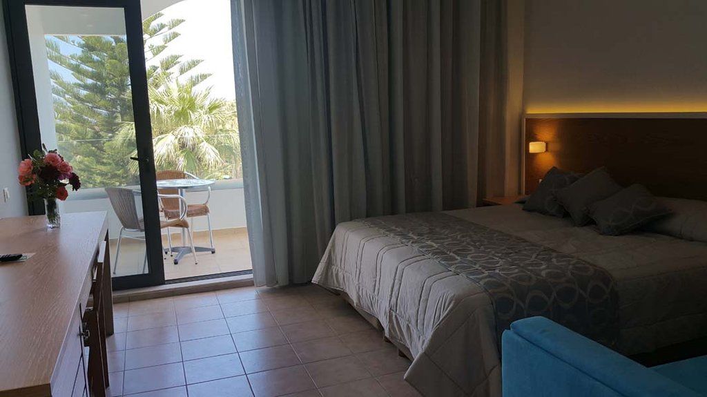 Tigaki Beach Hotel 外观 照片