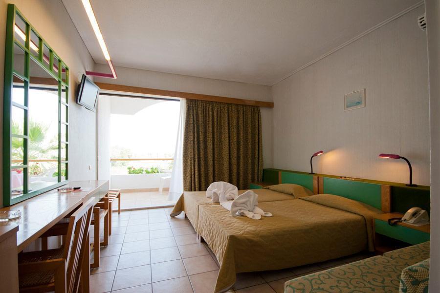 Tigaki Beach Hotel 外观 照片