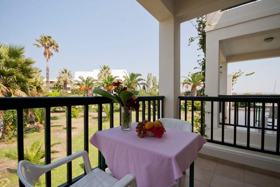 Tigaki Beach Hotel 外观 照片